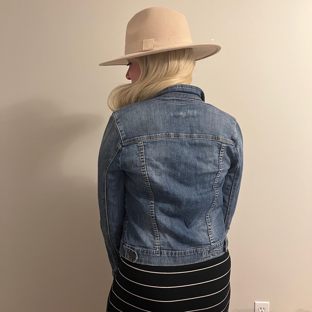 Jean jacket